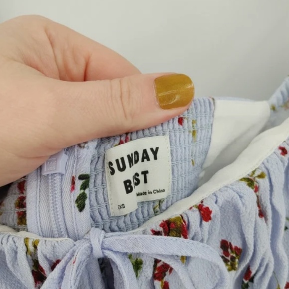 NWOT aritzia sunday best floral rachel dress - Picture 8 of 9